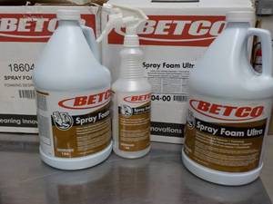 2 Gallon Jugs Betco Spray Foam Ultr...