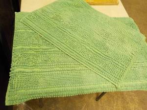 2 Green Rugs 32 x 21 and 24 x 17...