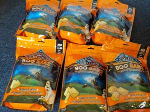 6 Blue Boo Bars Dog Biscuits...