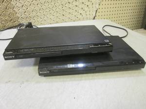lot 6 image: (BS) 2 Sony DVD Players Both Power ...