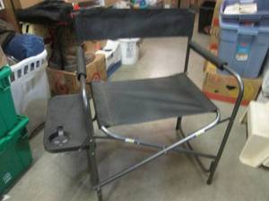 lot 85 image: (RMWS) Ozark Trail Folding Chair wi...