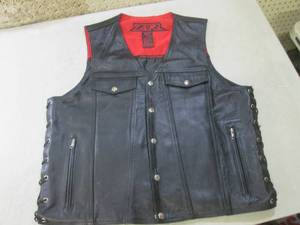 lot 107 image: (BS) Z1R Leather Vest Size XL...