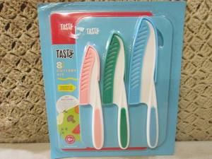 lot 130 image: (EC1) Tasty 8pc Cutlery Kit...