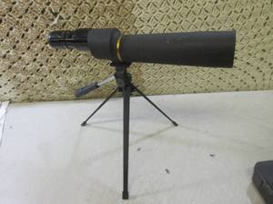 lot 132 image: (RM2) Bushnell Sportview Zoom Spott...