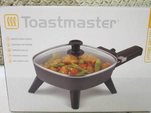 lot 152 image: (BSB) Toastmaster 6 Inch Electric S...