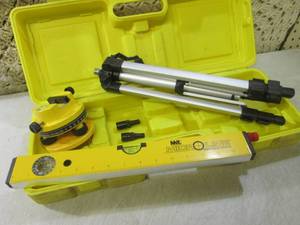 lot 185 image: (EW5) Mit Micro Line Laser Level Sy...