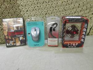 lot 224 image: (BSB) i-Top - Earwave Boom Headset ...