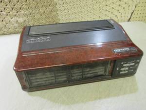 lot 228 image: (D-3) Oreck XL Air Purifier Signatu...