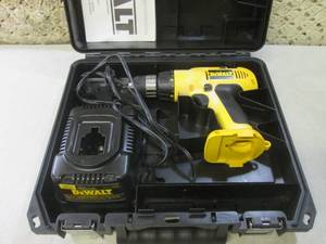 lot 236 image: (F-3) DeWalt Cordless Drill in Case...