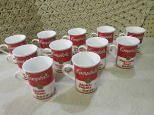 lot 237 image: (RM3) 11 Campbells Soup Christmas ...