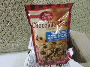 lot 283 image: (C-2) Case 10 Pouches Chocolate Chi...