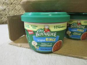 lot 299 image: (B-2) Case of 12 Chef Boyardee Orig...