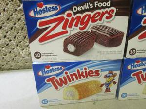 lot 316 image: (B-3) 4 Boxes Hostess 2 Zingers 2 T...