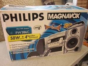 lot 36 image: (A-2) Philips Magnavox FW386C Mini ...