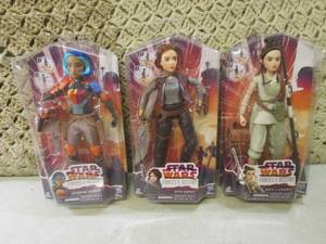 lot 43 image: (CSB) 3 Star Wars Figures in Packag...