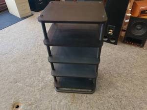 lot 17 image: Stereo Equipment Stand  Rack