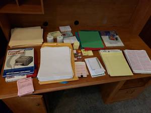 lot 40 image: Office Supplies