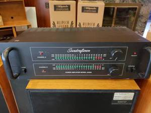 lot 10 image: Soundcraftsmen Power Amplifier A2502