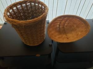 lot 106 image: 2 Baskets