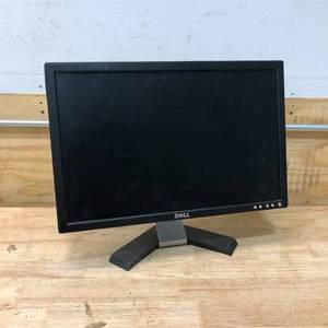 lot 10 image: DELL E207WFP 20.1in LCD Monitor