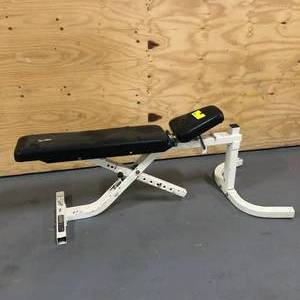 lot 39 image: PARABODY Multi-body Adjustment Bench