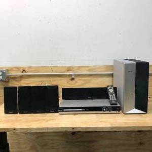 lot 25 image: Philips HTS354437 DVD Home Theater System - UNTESTED