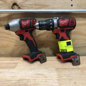 lot 71 image: MILWAUKEE Impact Driver and Drill Driver Combo - Tools Only