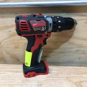 lot 94 image: MILWAUKEE 2607-20 M18 Cordless 12in Hammer Drill