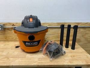 lot 99 image: RIDGID 9 Gal. 4.25-Peak HP NXT WetDry Shop Vacuum with Filter, Hose and Accessories