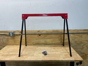 lot 112 image: HYPER TOUGH Saw Horse
