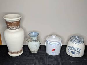lot 40 image: Set of (2) Decorative Vases and (2) Cookie Jars