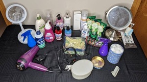 lot 89 image: Toiletries Bath & Body Works Body Cream, Oscar De La Renta Perfume, Makeup, Mirrors, Conair Blow Dryer and More