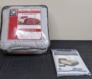 lot 66 image: NEW Living Quarters 100% Microfiber King Size Down Alternative Comforter