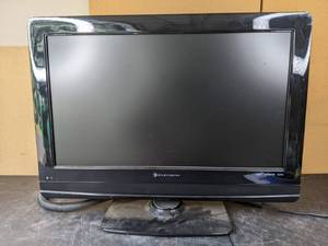 lot 105 image: Element Electronics 26 HD LCD TV with Remote
