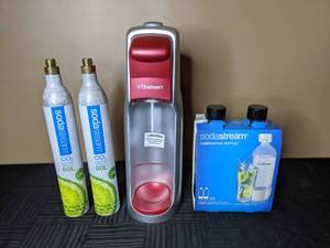 lot 243 image: SodaStream Home Soda Maker with (2) Carbonators and Twin Pack Carbonating Water Bottles