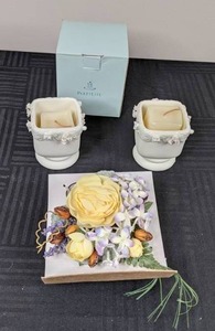 lot 150 image: Set of 2 Partylite Square Votive Holders and Floral Decor