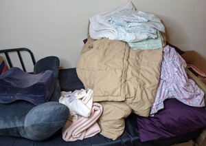 lot 126 image: Bedding Twin Size Sheets, Backrest Pillow, Knee Pillow and More