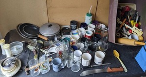 lot 210 image: Mixed Lot of Kitchen Ware Pots, Pans, Mugs, Cups, Utensils, Measuring Cups, and More