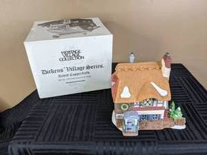 lot 33 image: Vintage Department 56 Heritage Village Collection Betsy Trotwoods Cottage Dickens Village Series