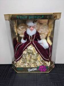 lot 273 image: NEW Vintage Mattel Special Edition Happy Holidays 1996 Barbie