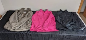 lot 264 image: Columbia Sportswear Company Womens Size Large Zip-Up Light Jacket and (2) Zip-Up Sweaters