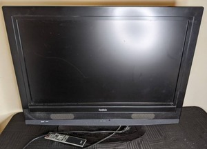 lot 337 image: Symphonic 32 LCD Color TV with Remote