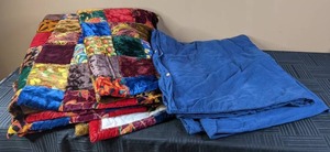 lot 359 image: Daydream Designs Multicolored Quilt and Blue Duvet Cover