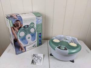 lot 23 image: Conair Ultra Massaging Foot Spa with Water Jet