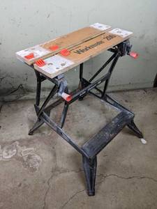 lot 29 image: Black & Decker Workmate 200 Portable Work Bench and Vise