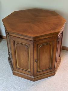 lot 17 image: Charming Wood Octagonal End Side Tables with Storage