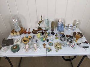 lot 24 image: Assortment of Table Top Dcor Angel Figurines, Animal Figurines, Vases, Small Item Storage Boxes, Candle Holders and More