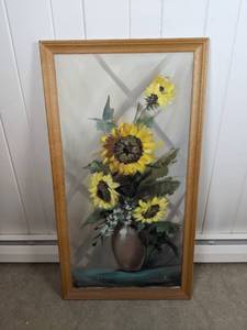 lot 30 image: Beautiful Sunflowers in a Vase Framed Wall Art