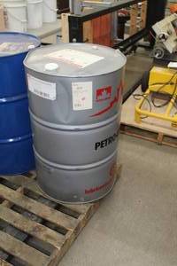 Lot of (1 Drum) Petro-Canada Reflo XL Synthetic Blend Ammonia Refrigeration Fluid 54.2-Gallon