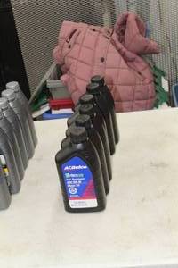 Lot of (6) AC Delco 5W-30 Full Synthetic Motor Oil 1-Quart Plastic Bottles